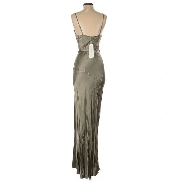 green emerald velvet dress REVOLVE DRESS – Urvashi Kaur main image 1